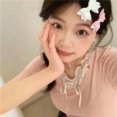 莺燕双飞